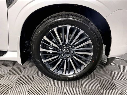 New 2026 Nissan Armada Platinum Reserve image 18