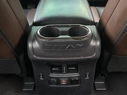 Used 2019 Nissan Titan Platinum Reserve RWD image 39