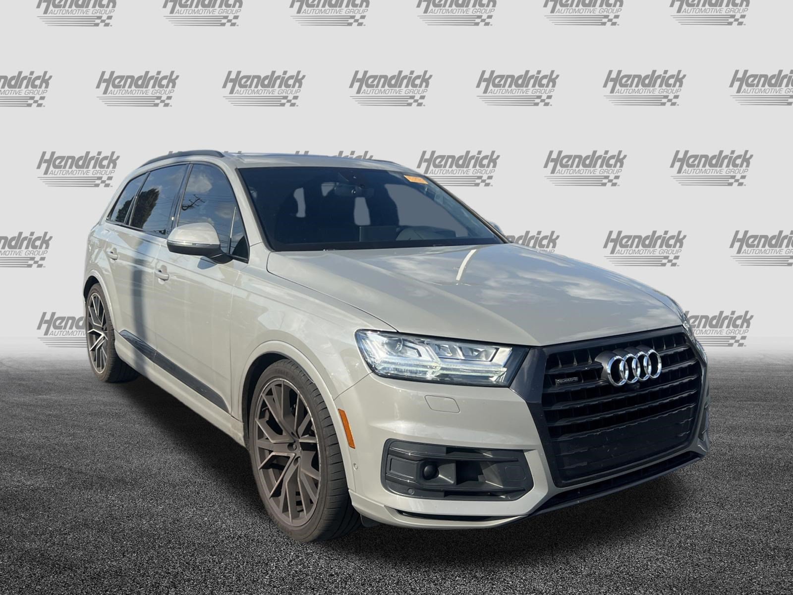 Used 2019 Audi Q7 3.0T Prestige w/ Prestige Package AWD/4WD image 2