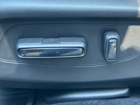 New 2025 Honda HR-V EX-L image 25