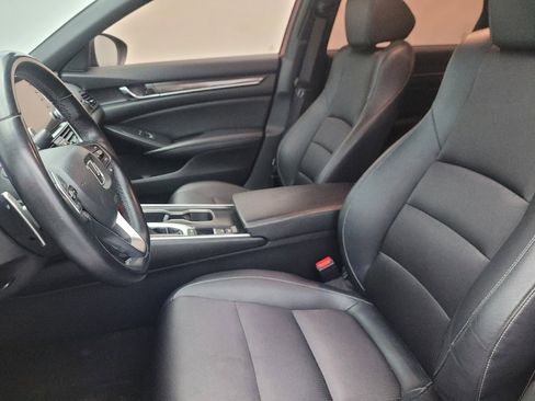 Used 2019 Honda Accord Sport image 17