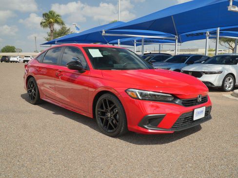 Used 2024 Honda Civic Sport image 3