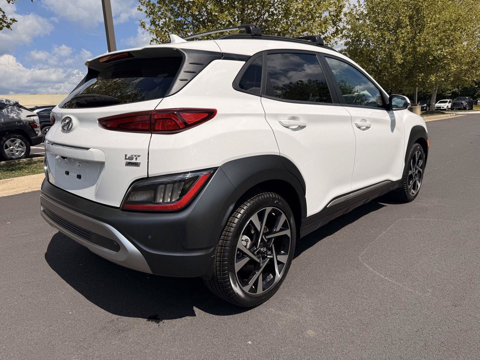 Used 2023 Hyundai Kona Limited AWD/4WD image 5