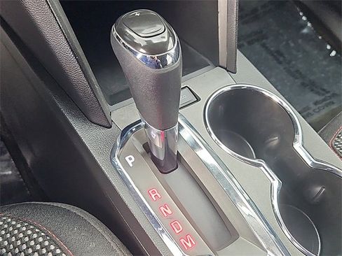 Used 2017 GMC Terrain SLE image 23