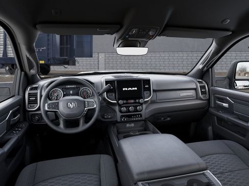 New 2026 RAM 3500 Big Horn AWD/4WD image 15