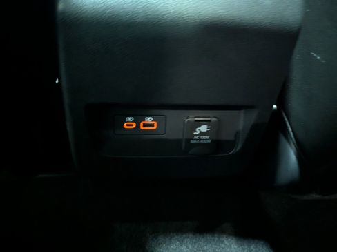 Used 2023 Nissan Frontier PRO-4X w/ Pro-4X Premium Package image 12