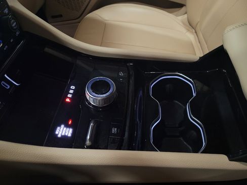 Used 2022 Jeep Grand Cherokee Limited 4xe w/ Luxury Tech Group II image 26