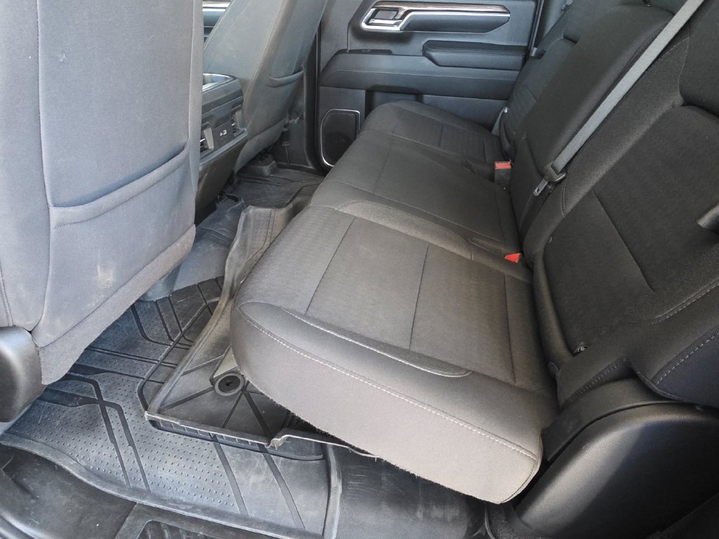 Used 2024 Chevrolet Silverado 3500 LT w/ Z71 Sport Edition AWD/4WD image 9