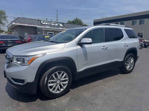 Used 2017 GMC Acadia SLE w/ Driver Alert Package I AWD/4WD image 3