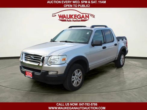 Used 2007 Ford Explorer Sport Trac XLT AWD/4WD image 1
