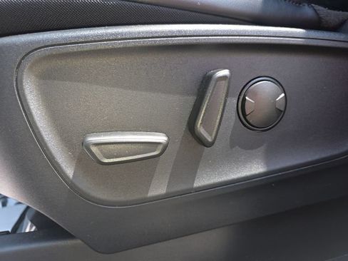 Used 2024 Ford Escape ST-Line w/ Tech Pack #1 FWD image 30