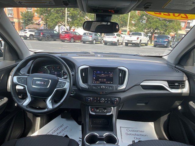 Used 2022 GMC Terrain SLE w/ Driver Convenience Package FWD image 12