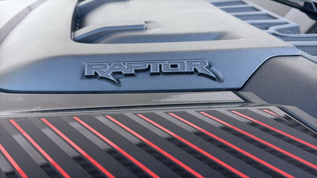 New 2025 Ford F150 Raptor AWD/4WD image 5