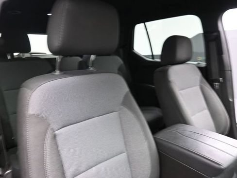 Used 2023 Chevrolet Traverse LT FWD image 30