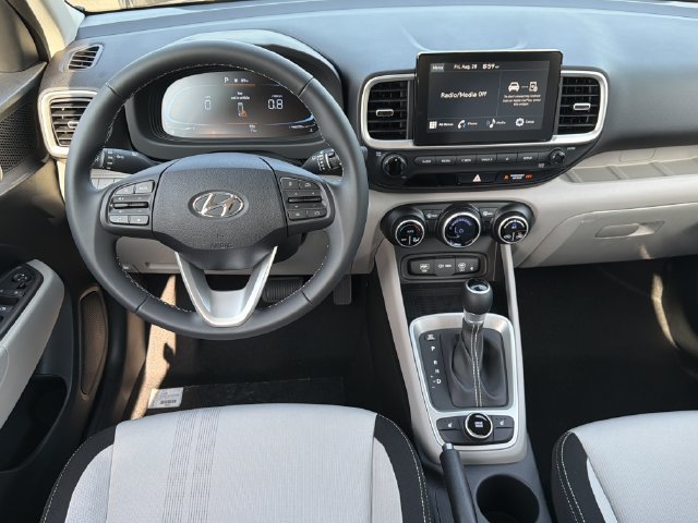 New 2026 Hyundai Venue SEL FWD image 24