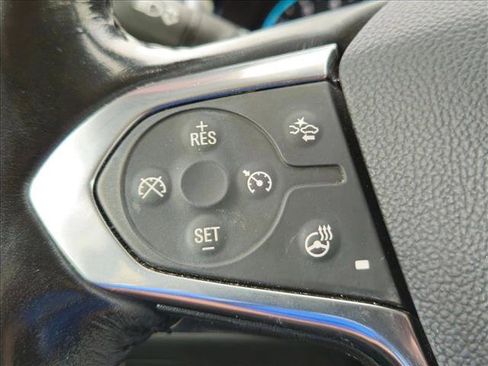 Used 2020 Chevrolet Traverse Premier w/ Redline Edition FWD image 17