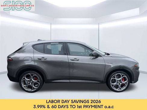 Used 2024 Alfa Romeo Tonale Veloce AWD/4WD image 8