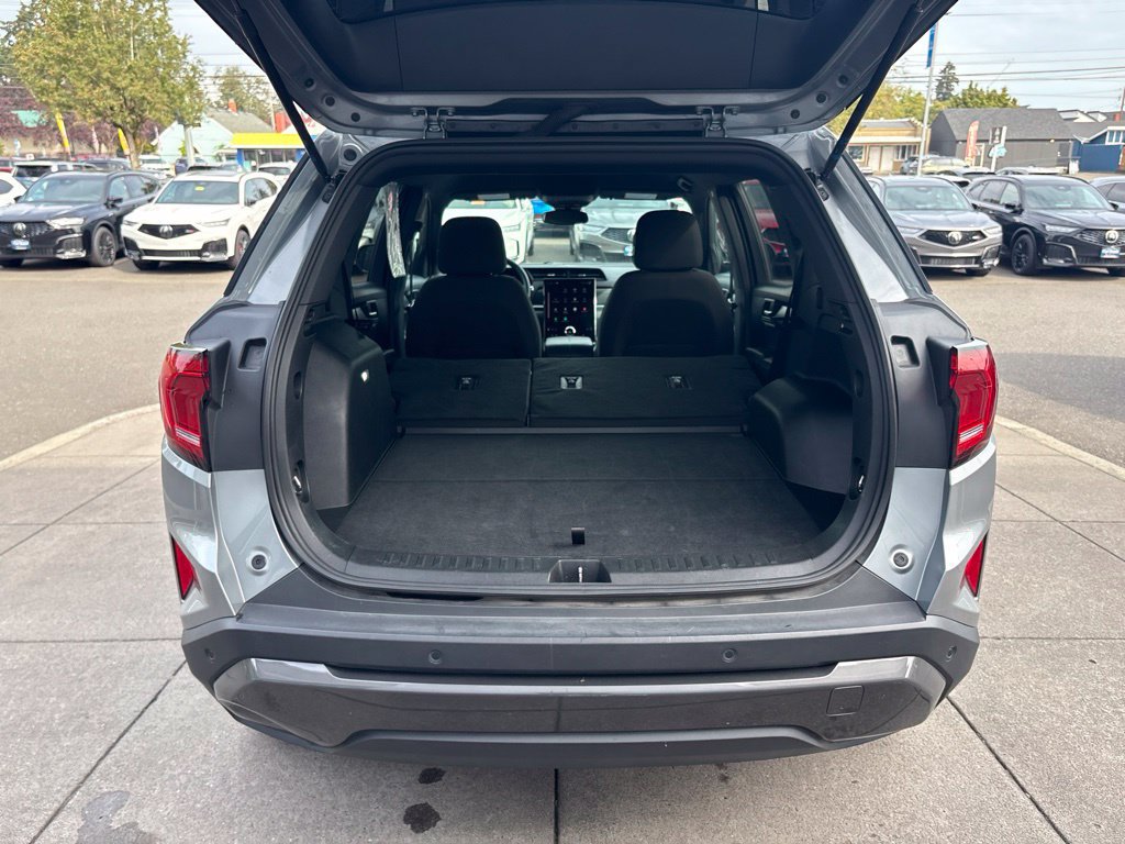 Used 2025 GMC Terrain Elevation AWD/4WD image 30