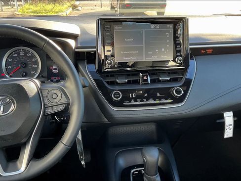 Used 2022 Toyota Corolla SE FWD image 7