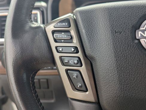 Used 2023 Nissan Titan Platinum Reserve w/ Moonroof Package AWD/4WD image 27