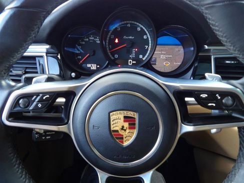 Used 2016 Porsche Macan Turbo image 20