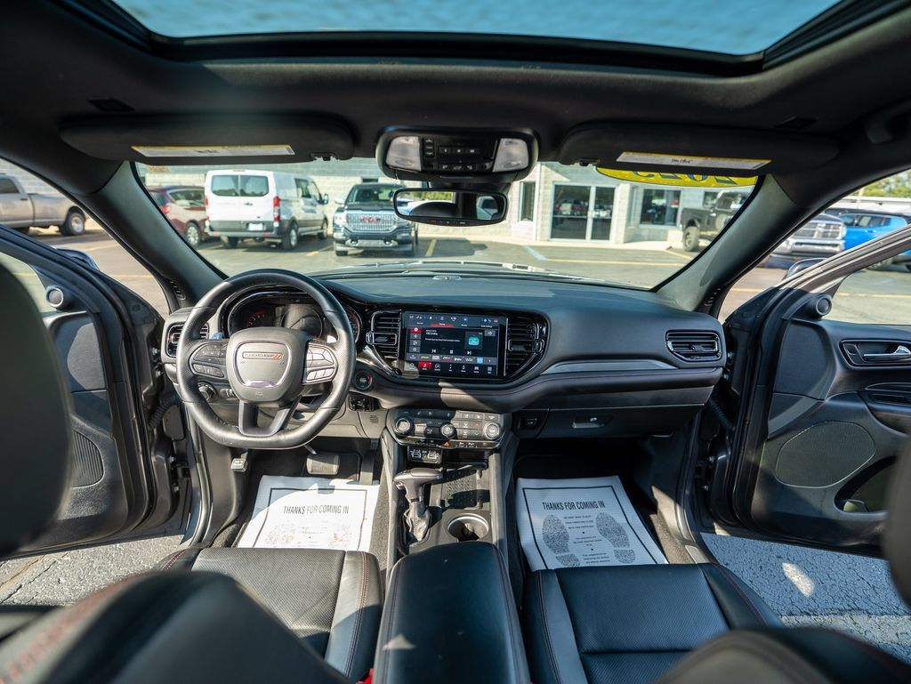 Used 2025 Dodge Durango R/T AWD/4WD image 19