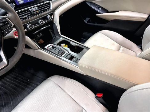 Used 2021 Honda Accord Hybrid image 19