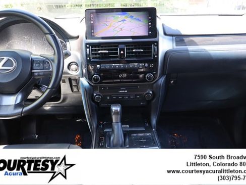 Used 2022 Lexus GX 460 w/ Black Line Special Edition AWD/4WD image 9