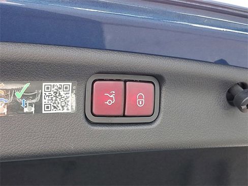 Certified 2025 Mercedes-Benz C 300 C 300 image 28