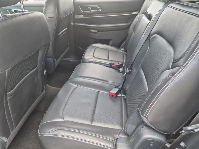 Used 2018 Ford Explorer Limited FWD image 23