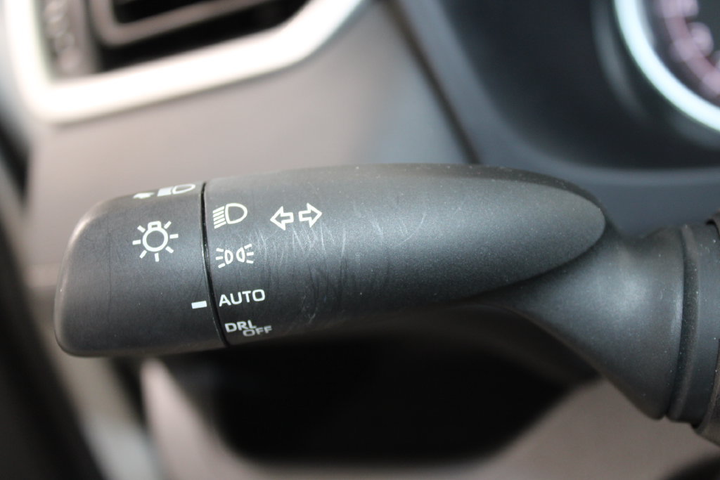 Used 2025 Toyota RAV4 XLE AWD/4WD image 29