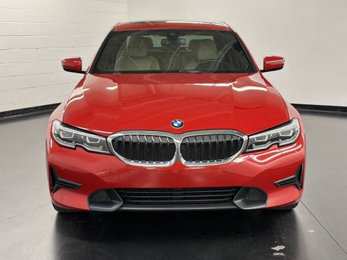 Used 2022 BMW 330i xDrive Sedan w/ Driving Assistance Package AWD/4WD image 6