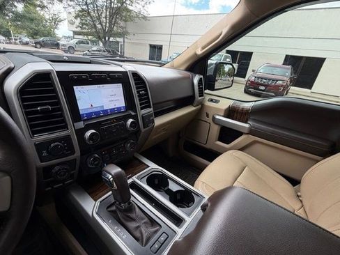 Used 2020 Ford F150 Lariat w/ Equipment Group 502A Luxury AWD/4WD image 23