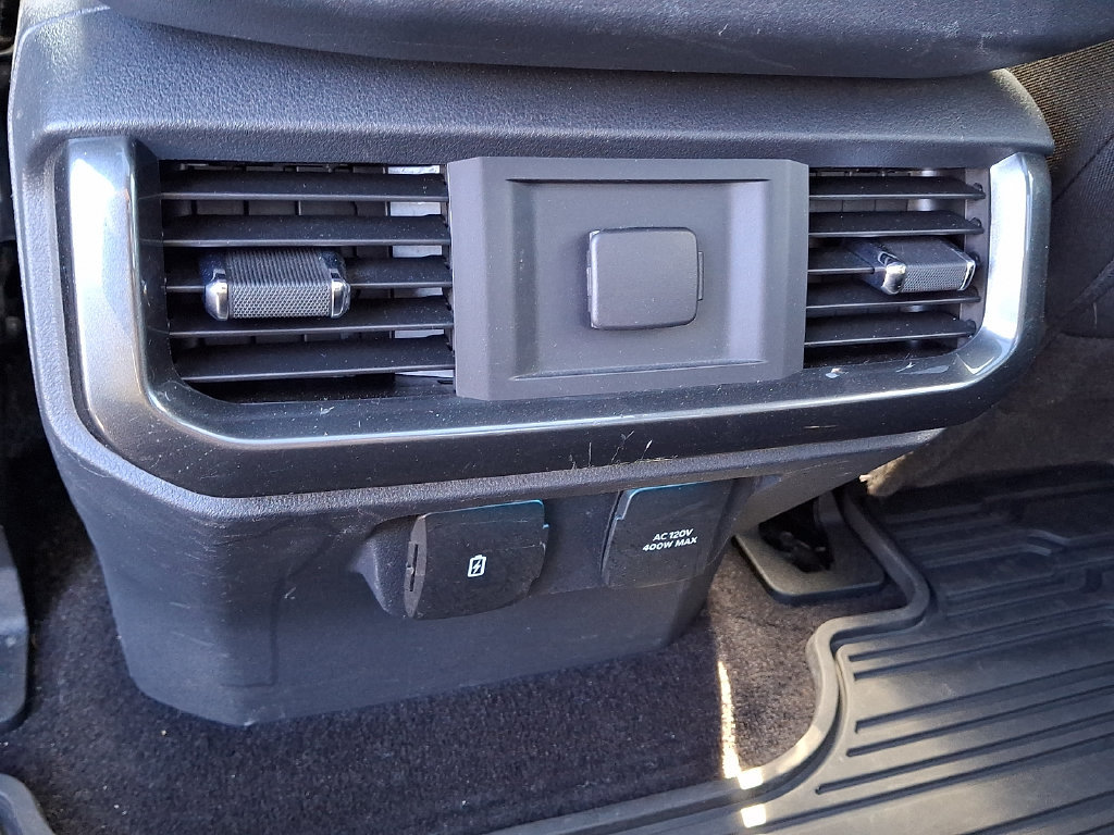 Used 2022 Ford F150 XLT w/ Equipment Group 302A High AWD/4WD image 14
