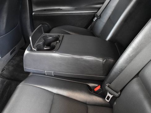 Used 2014 Lexus ES 300h w/ Premium Package w/Bamboo Trim FWD image 10
