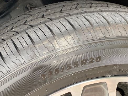 Used 2017 GMC Acadia Denali w/ Technology Package FWD image 45