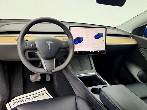 Used 2022 Tesla Model Y Long Range AWD/4WD image 12