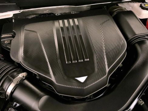 Used 2025 Chevrolet Traverse LT image 31