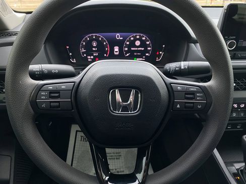 Used 2025 Honda Accord SE image 21