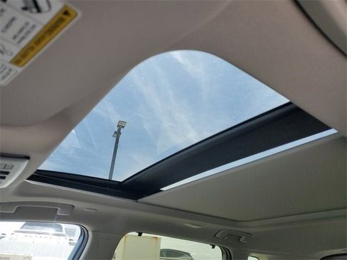 New 2025 Nissan Rogue Platinum w/ Tech Package image 15