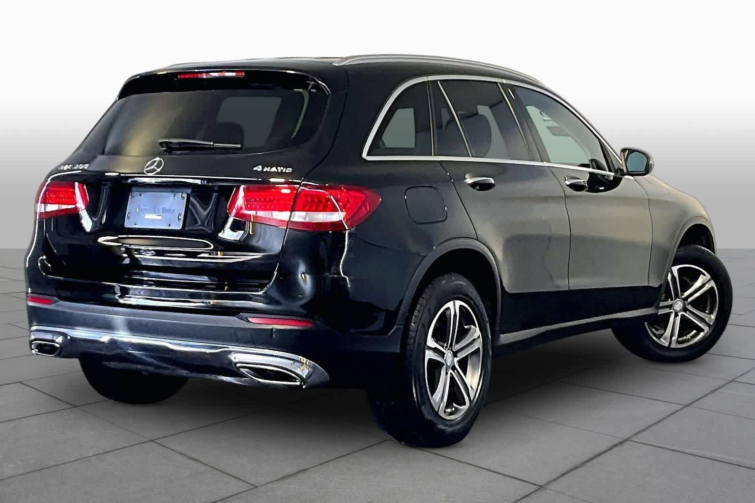 Used 2016 Mercedes-Benz GLC 300 4MATIC image 13