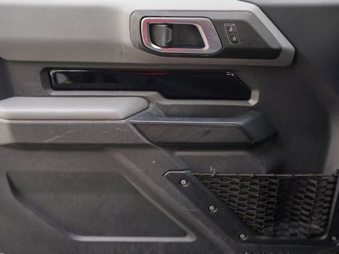 Used 2023 Ford Bronco 2-Door w/ Sasquatch Package image 35