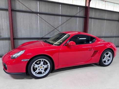 Used 2009 Porsche Cayman RWD image 3