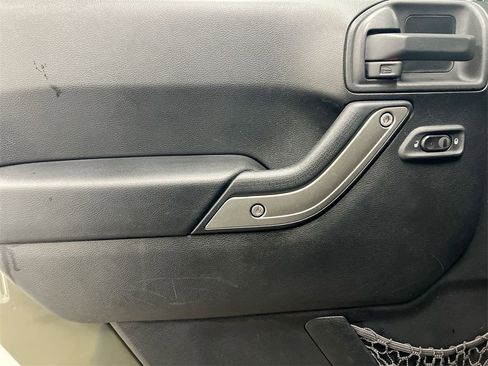 Used 2015 Jeep Wrangler Unlimited Sport w/ Quick Order Package 24S image 18