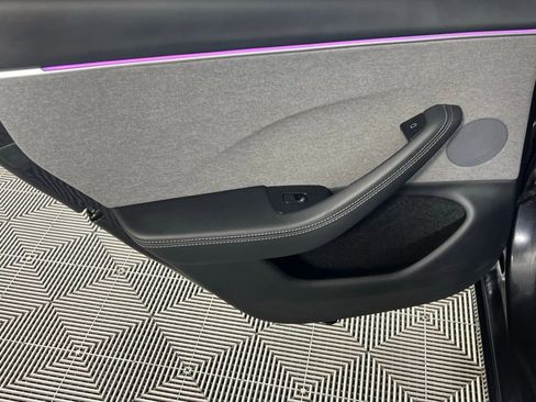 Used 2024 Tesla Model 3 Standard Range image 25