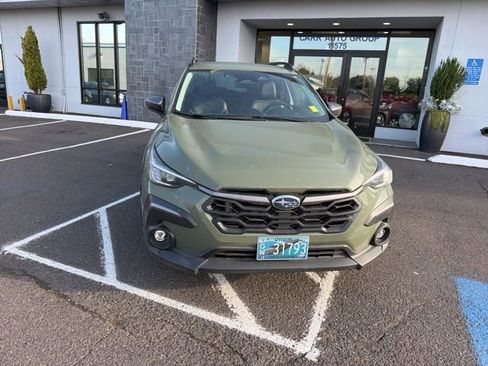 Used 2024 Subaru Crosstrek 2.5i Limited w/ Popular Package #4A AWD/4WD image 2