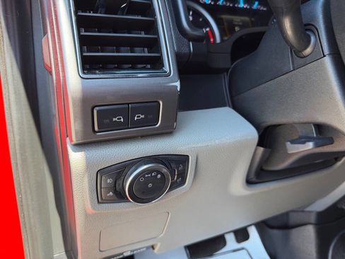 Used 2019 Ford F350 XLT w/ XLT Value Package AWD/4WD image 17