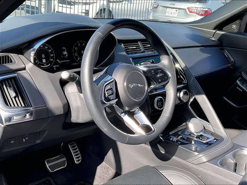 Used 2024 Jaguar E-PACE R-Dynamic SE AWD/4WD image 15