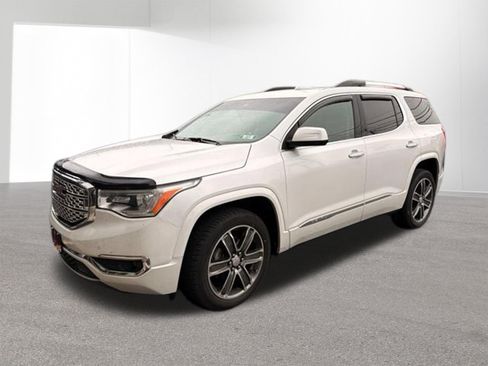 Used 2019 GMC Acadia Denali w/ Technology Package AWD/4WD image 26