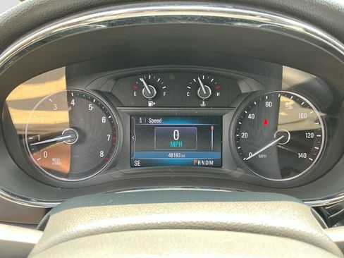 Used 2022 Buick Encore Preferred w/ Safety Package AWD/4WD image 29